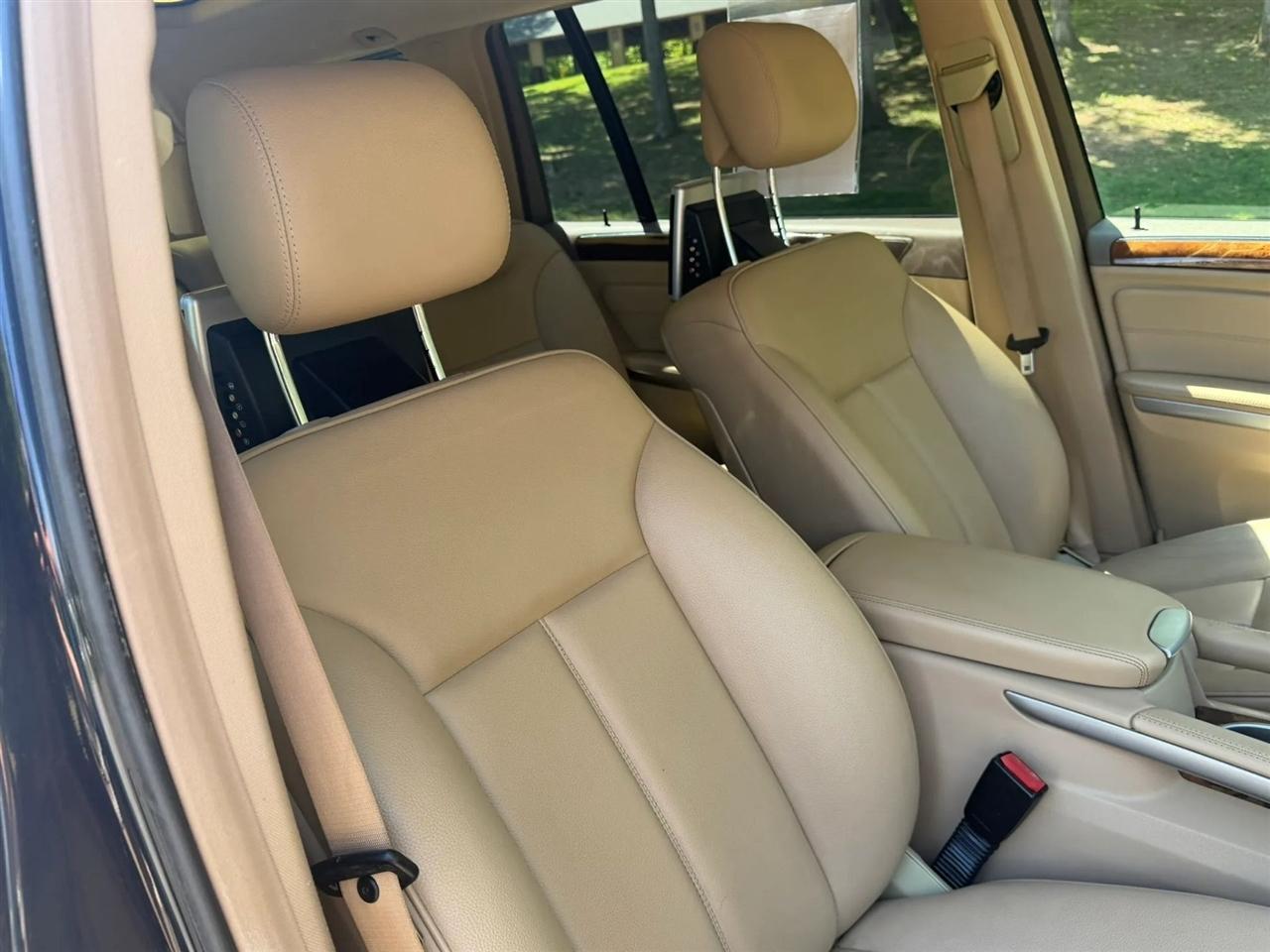 Mercedes-Benz GL-Class 4MATIC 4dr GL 450 2010