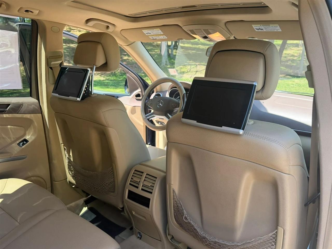 Mercedes-Benz GL-Class 4MATIC 4dr GL 450 2010