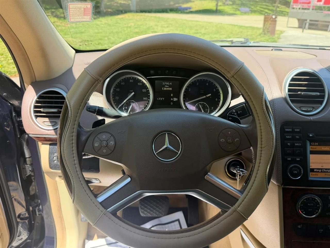 Mercedes-Benz GL-Class 4MATIC 4dr GL 450 2010