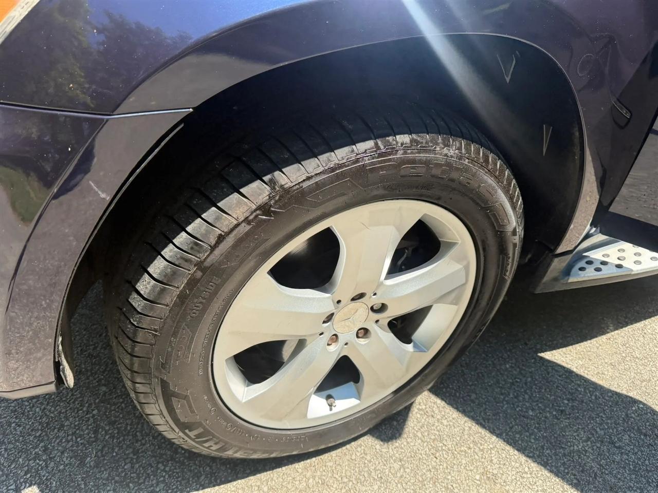 Mercedes-Benz GL-Class 4MATIC 4dr GL 450 2010