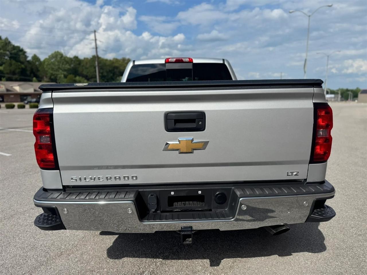 Chevrolet Silverado 1500 4WD Crew Cab 153.0" LTZ w/1LZ 2015