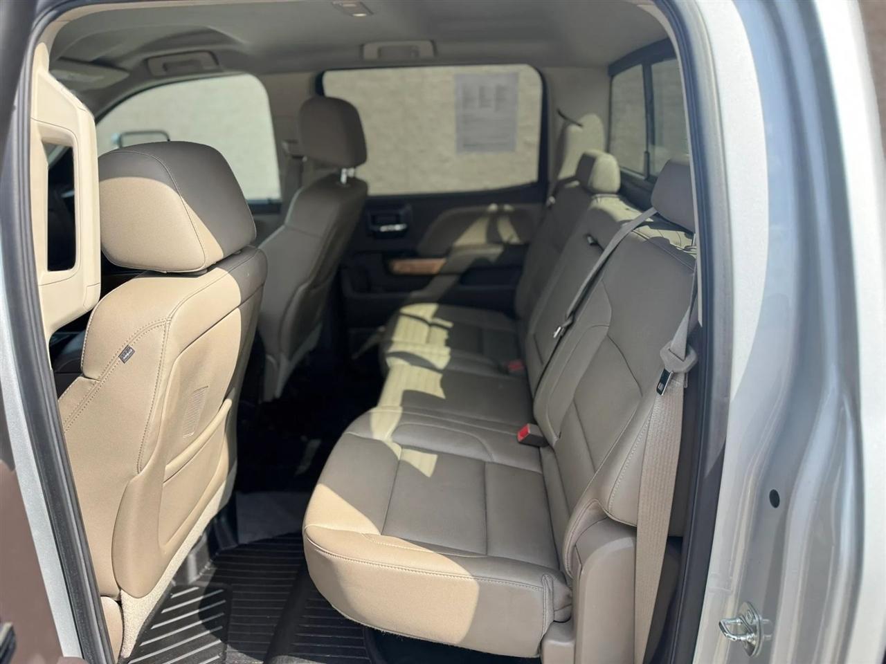 Chevrolet Silverado 1500 4WD Crew Cab 153.0" LTZ w/1LZ 2015