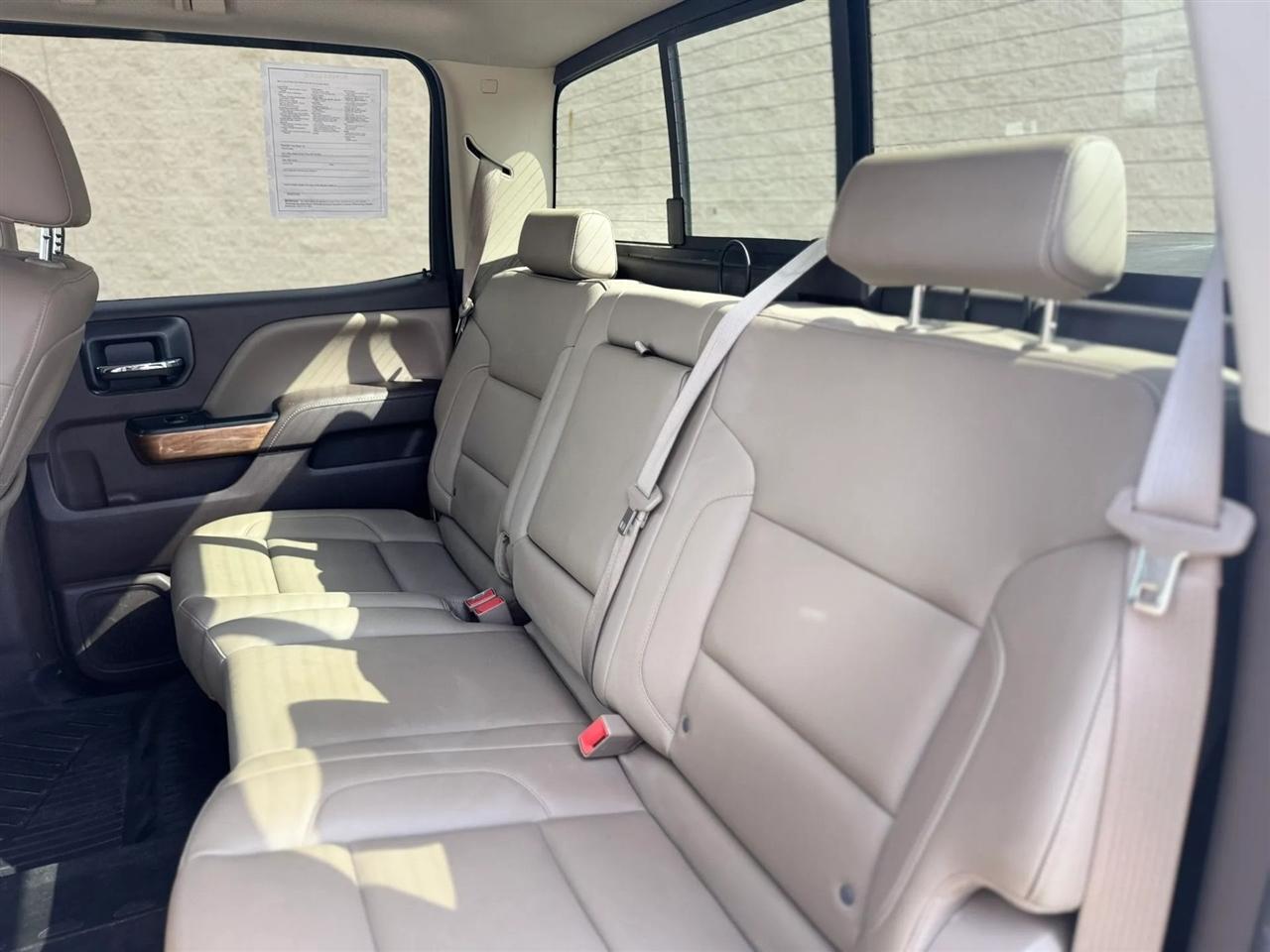 Chevrolet Silverado 1500 4WD Crew Cab 153.0" LTZ w/1LZ 2015