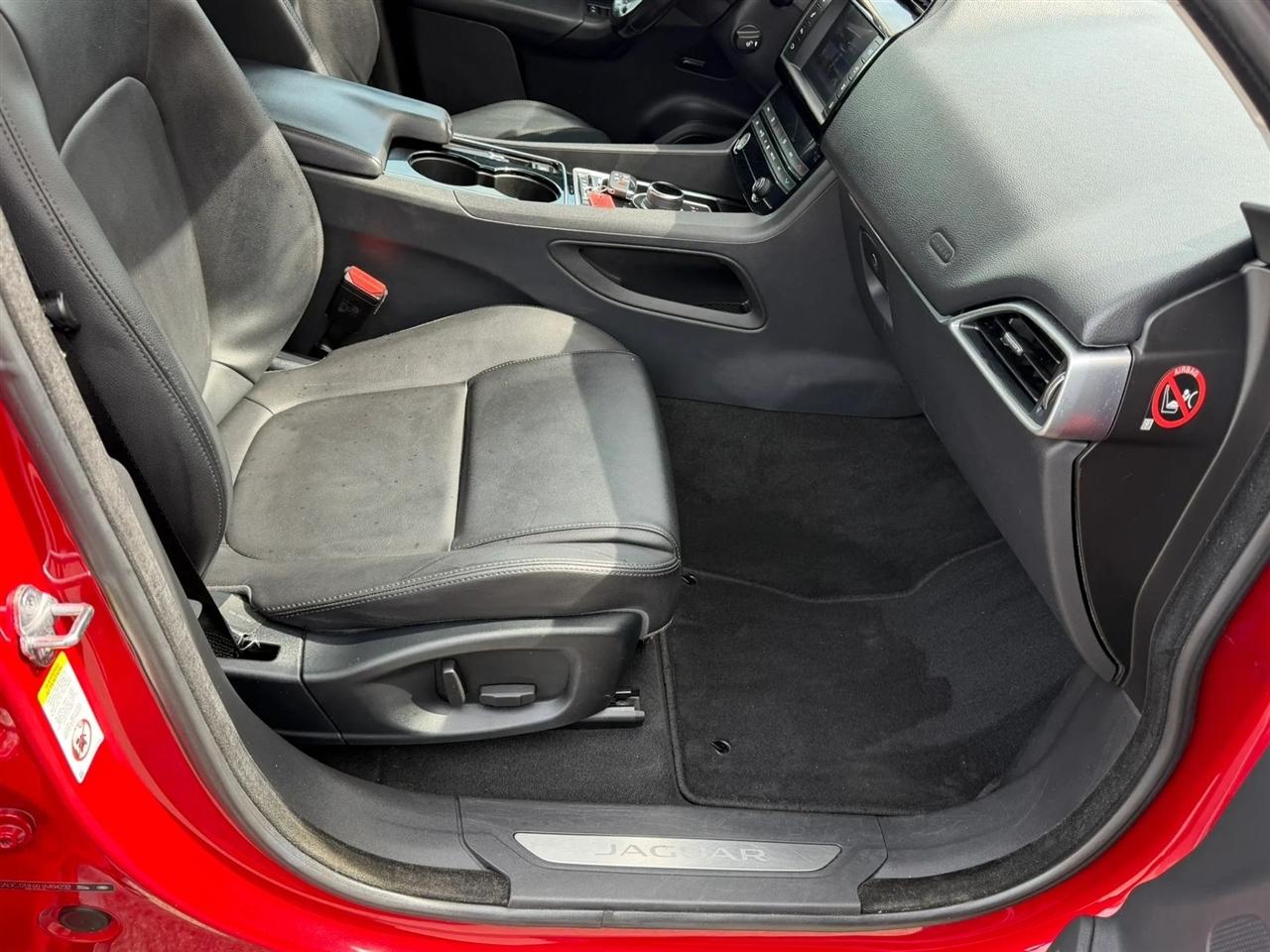 Jaguar F-Pace 20d Premium AWD 2017