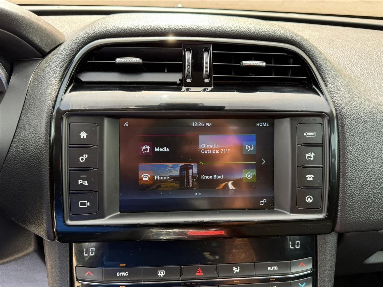 Jaguar F-Pace 20d Premium AWD 2017