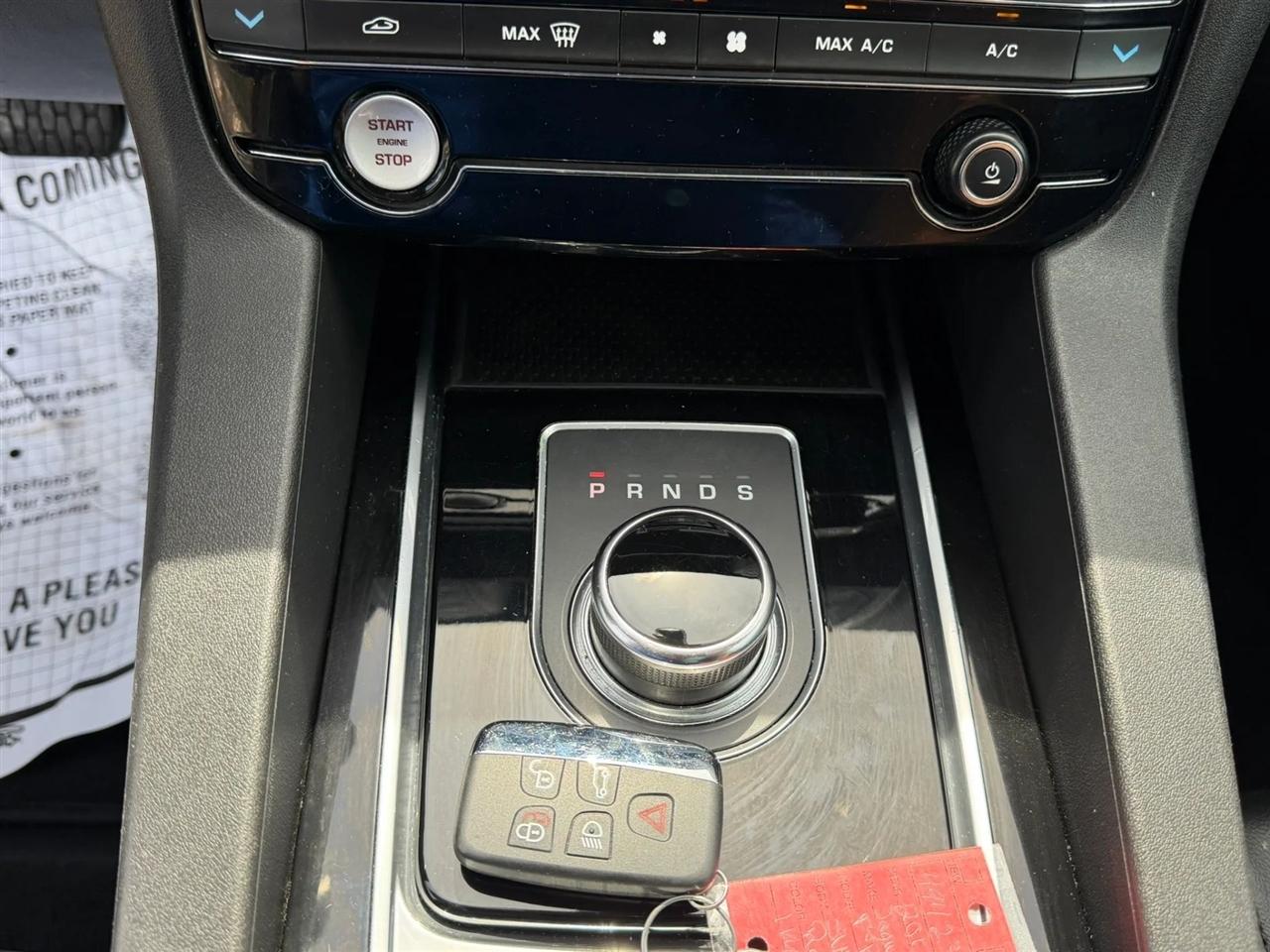 Jaguar F-Pace 20d Premium AWD 2017