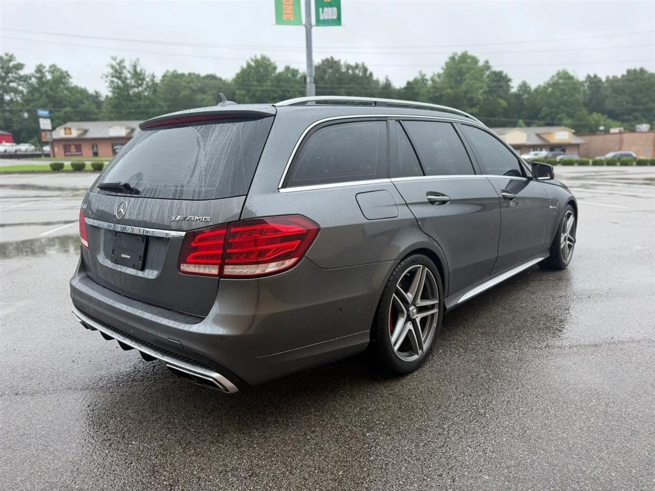 Mercedes-Benz E-Class 4dr Wgn AMG E 63 S 4MATIC 2016