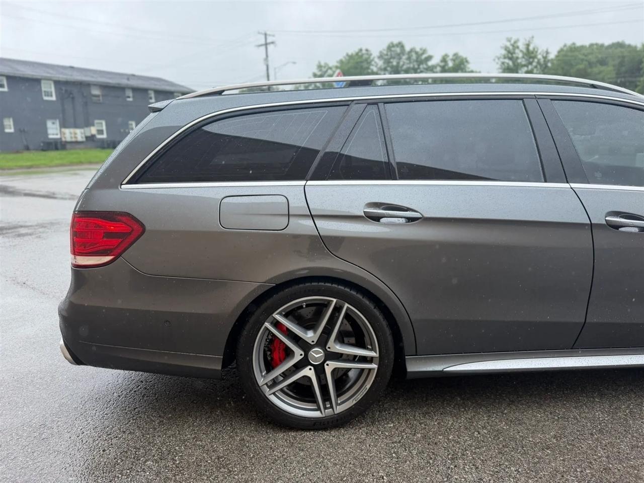 Mercedes-Benz E-Class 4dr Wgn AMG E 63 S 4MATIC 2016
