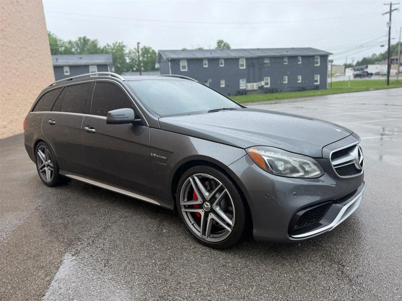 Mercedes-Benz E-Class 4dr Wgn AMG E 63 S 4MATIC 2016