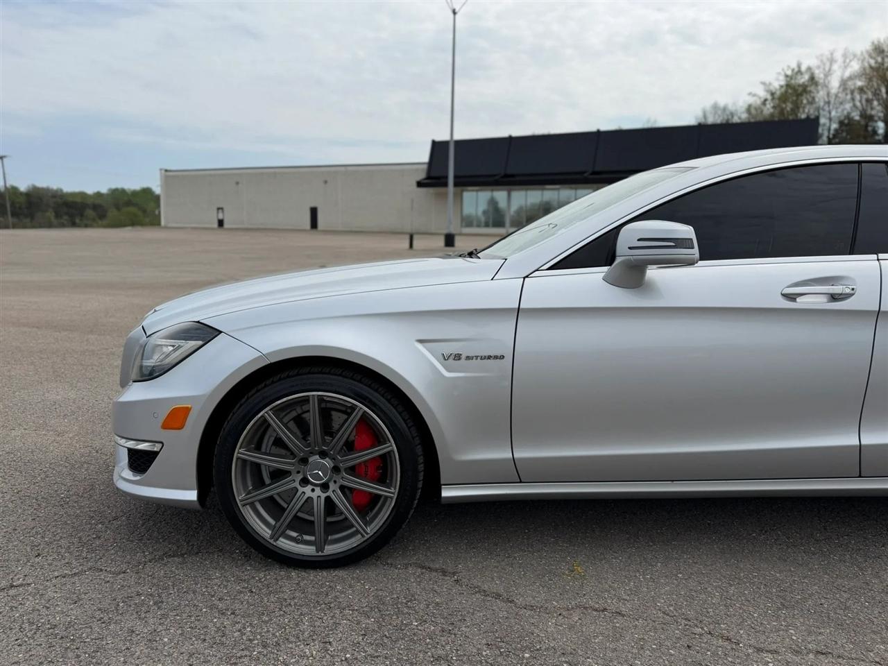 Mercedes-Benz CLS-Class 4dr Sdn CLS 63 AMG S-Model 4MATIC 2014