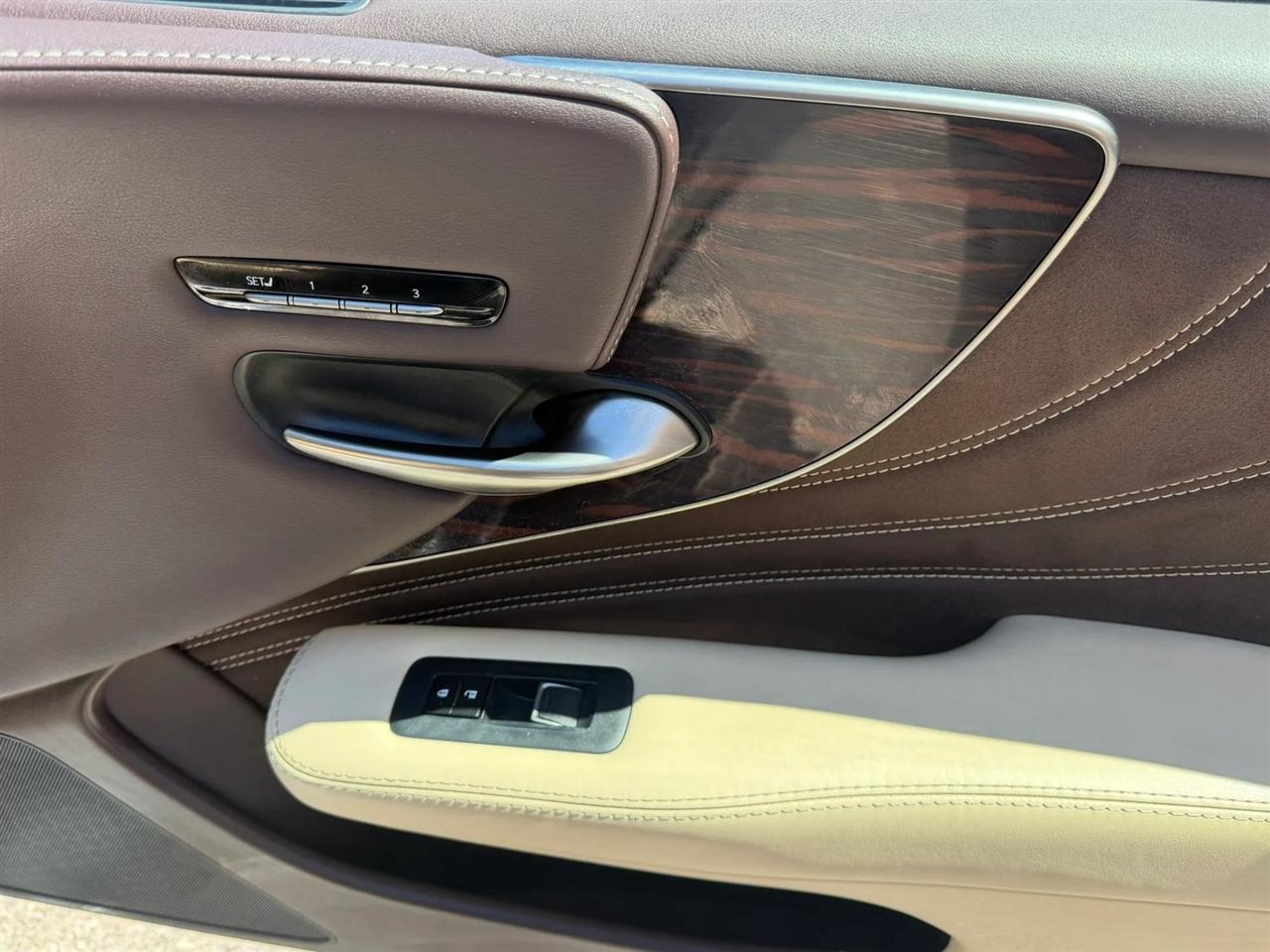 Lexus LS LS 500 AWD 2018