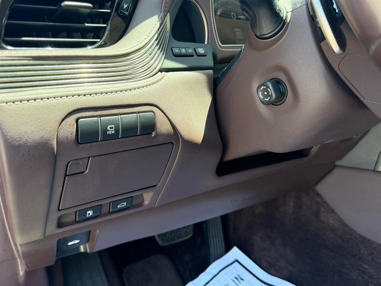 Lexus LS LS 500 AWD 2018