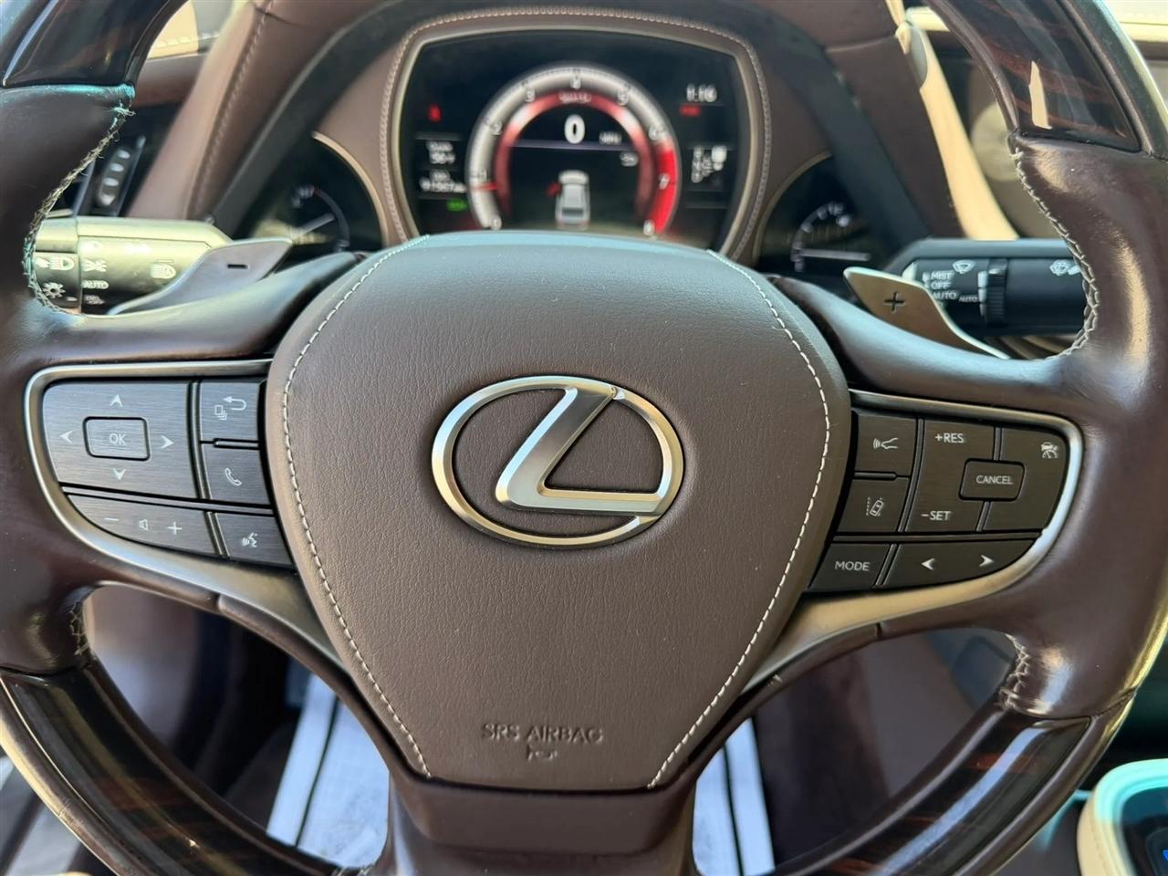 Lexus LS LS 500 AWD 2018