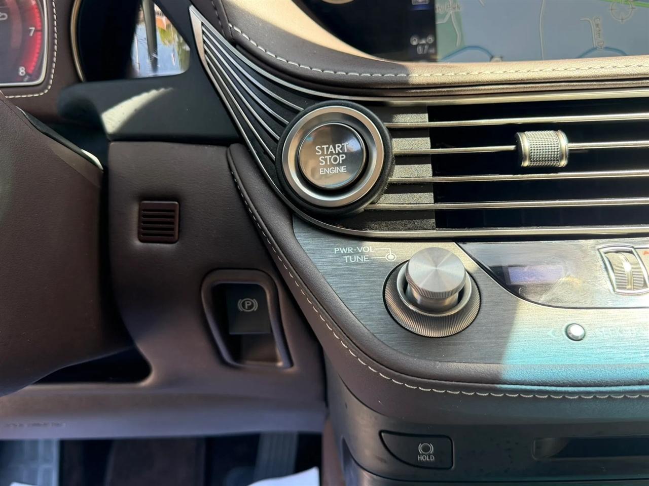 Lexus LS LS 500 AWD 2018