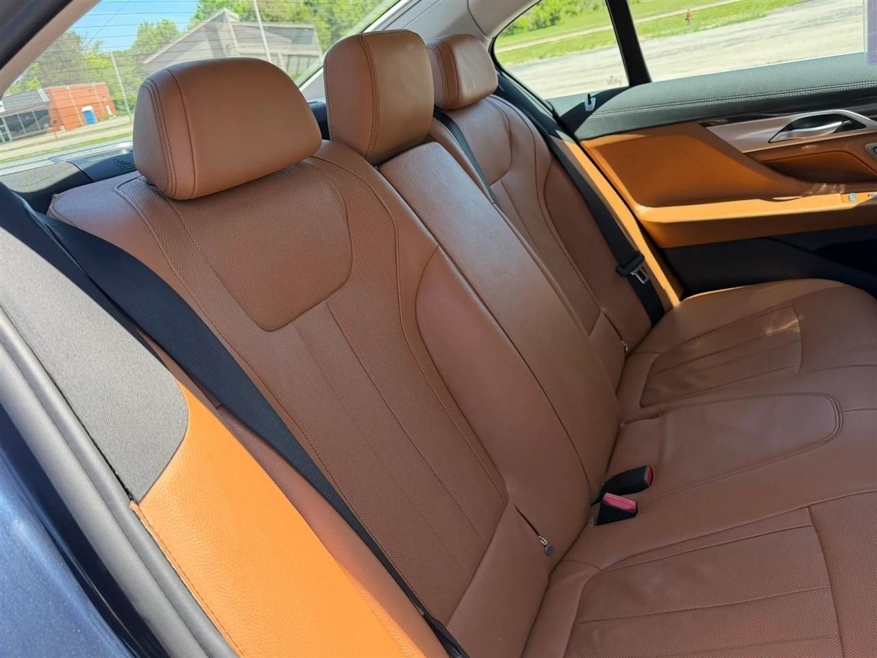 BMW 7 Series 740i Sedan 2020