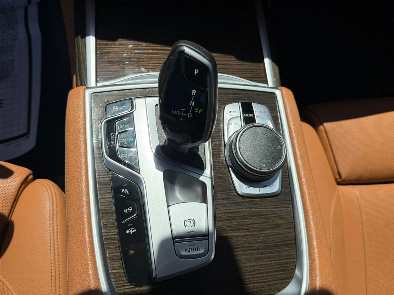 BMW 7 Series 740i Sedan 2020