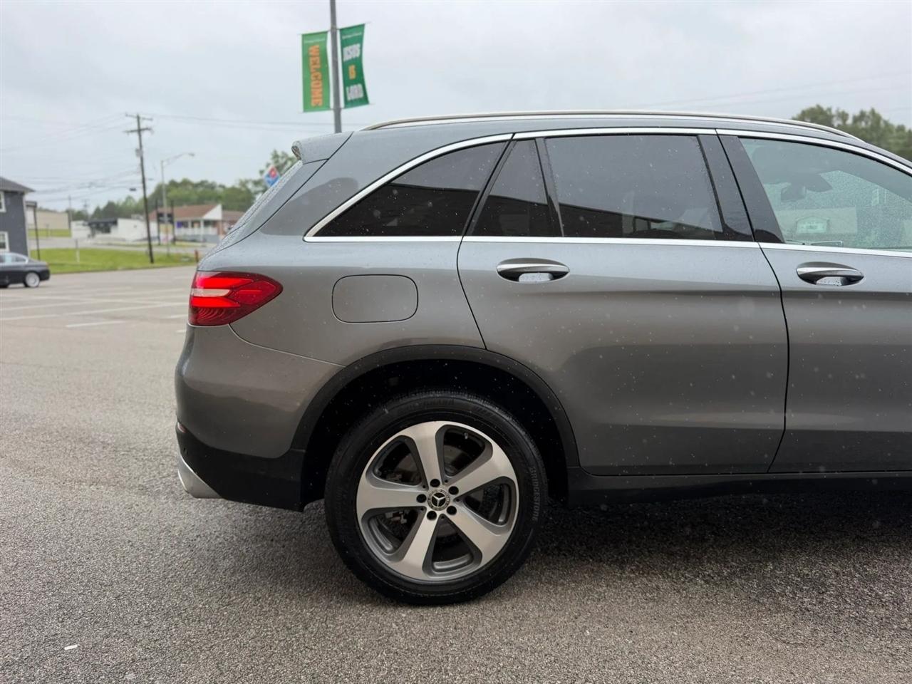 Mercedes-Benz GLC GLC 300 SUV 2018