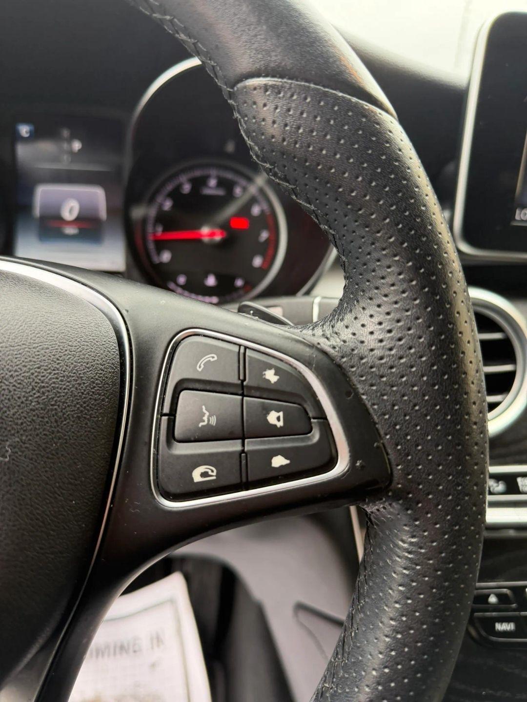 Mercedes-Benz GLC GLC 300 SUV 2018