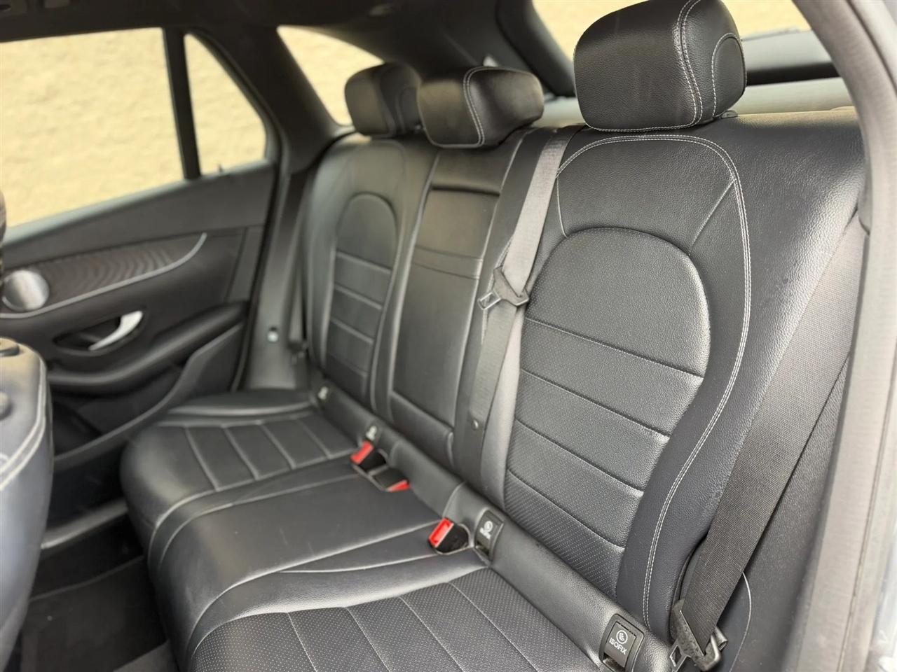 Mercedes-Benz GLC GLC 300 SUV 2018