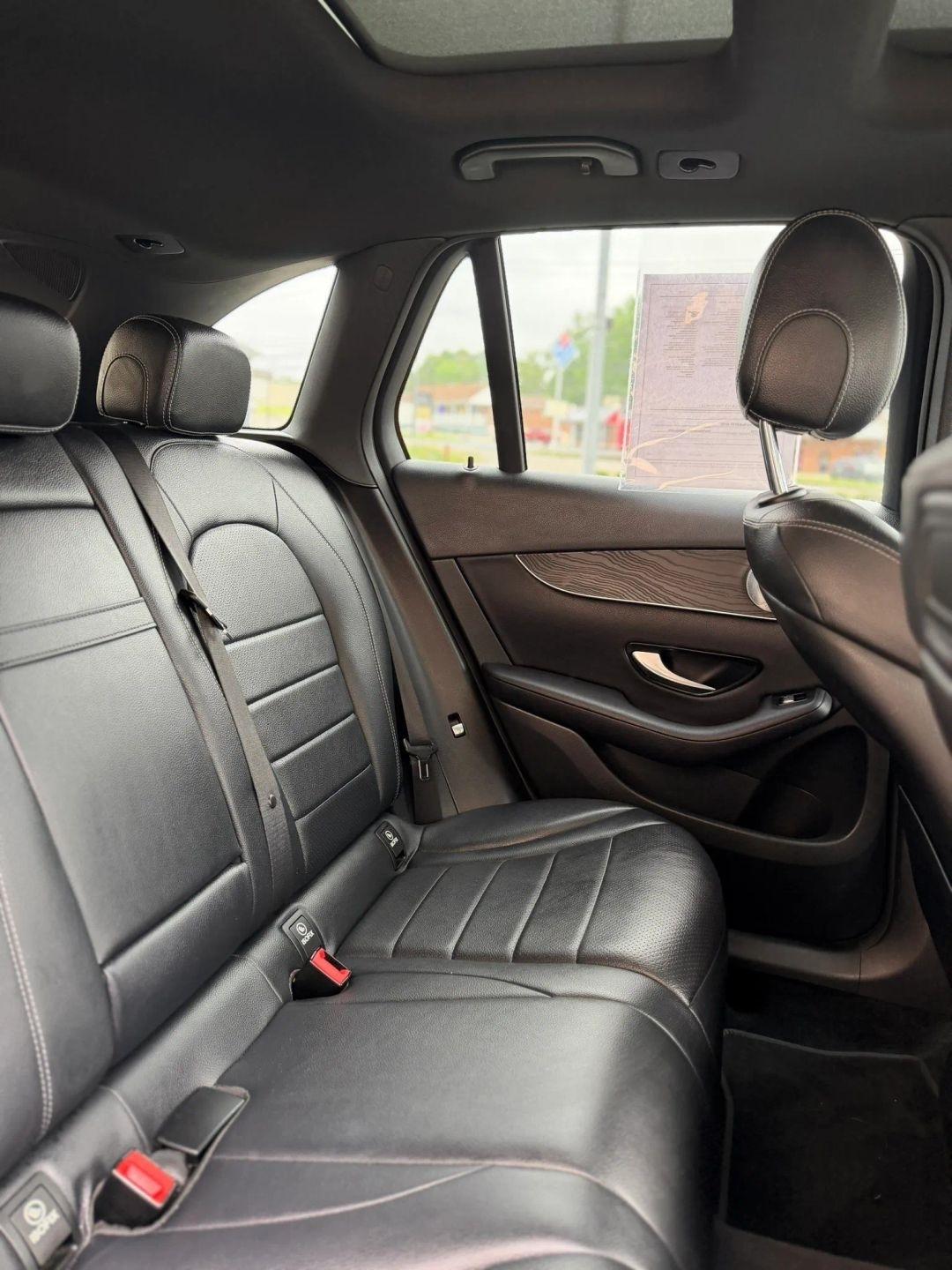 Mercedes-Benz GLC GLC 300 SUV 2018