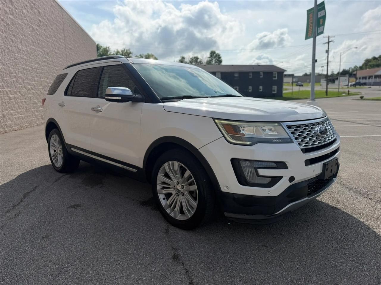 Ford Explorer 4WD 4dr Platinum 2016
