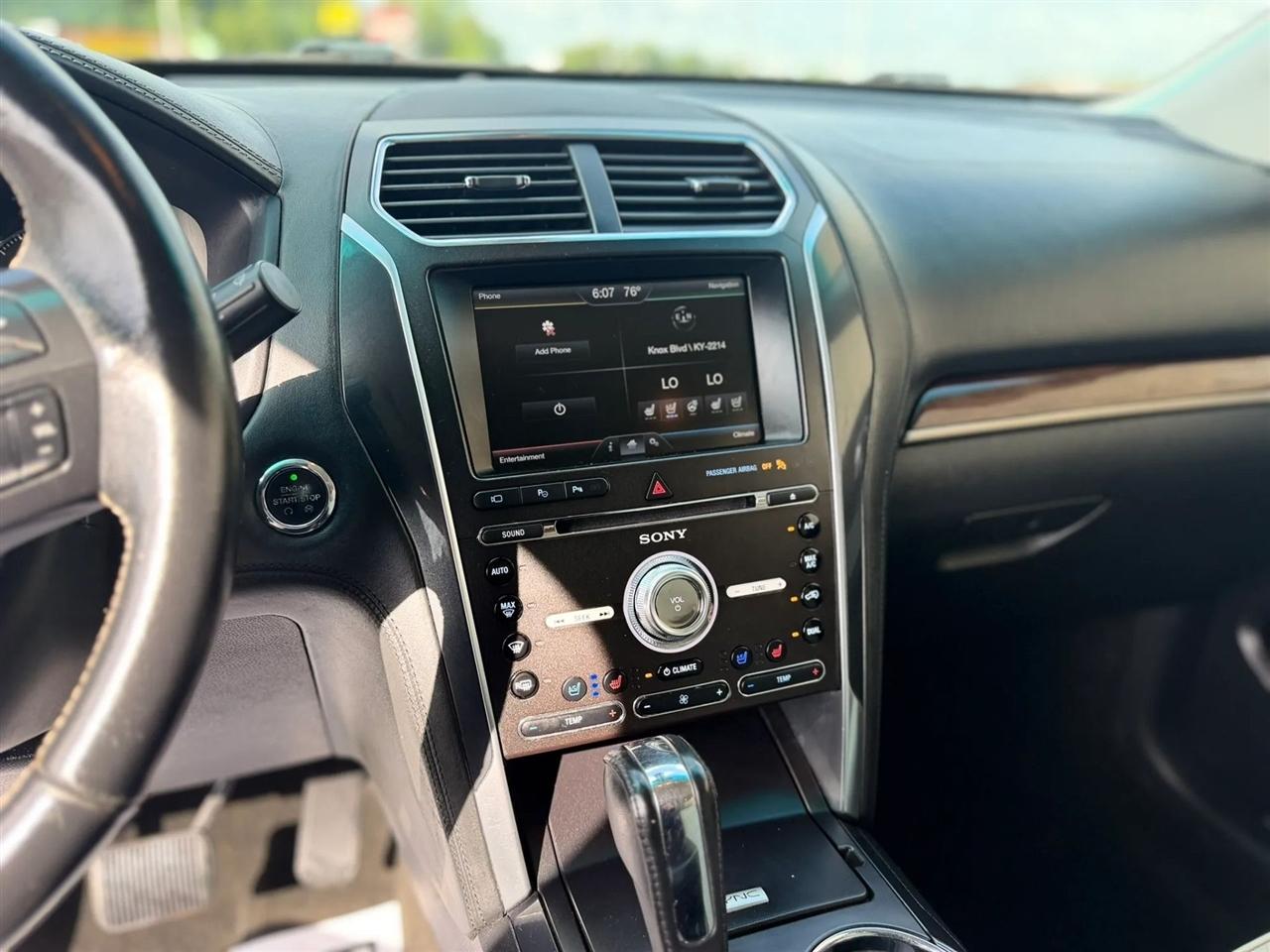 Ford Explorer 4WD 4dr Platinum 2016