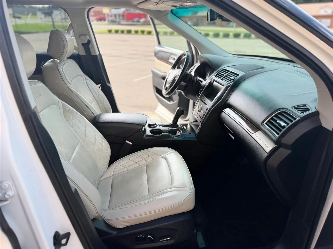 Ford Explorer 4WD 4dr Platinum 2016
