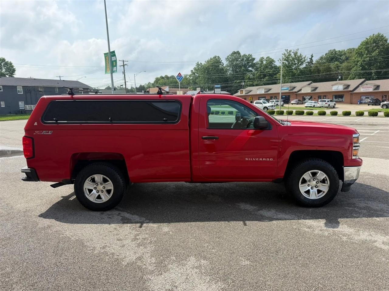 Chevrolet Silverado 1500 4WD Reg Cab 133.0" LT w/2LT 2014