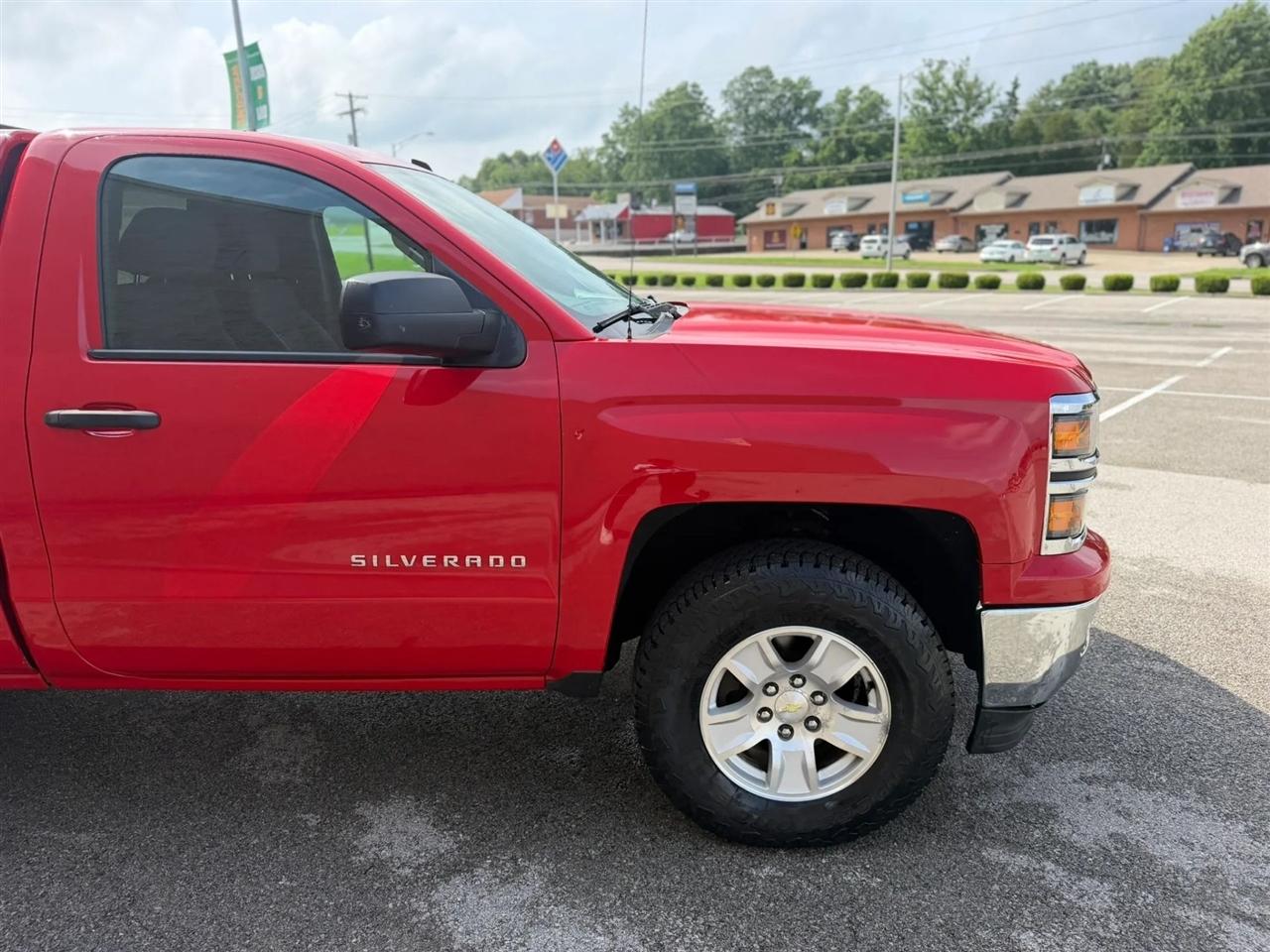 Chevrolet Silverado 1500 4WD Reg Cab 133.0" LT w/2LT 2014