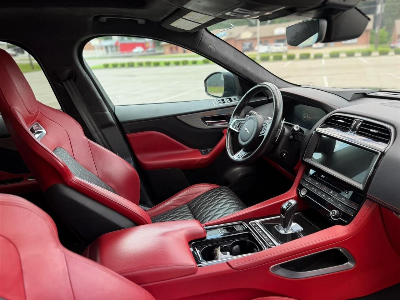 Jaguar F-Pace SVR AWD 2020
