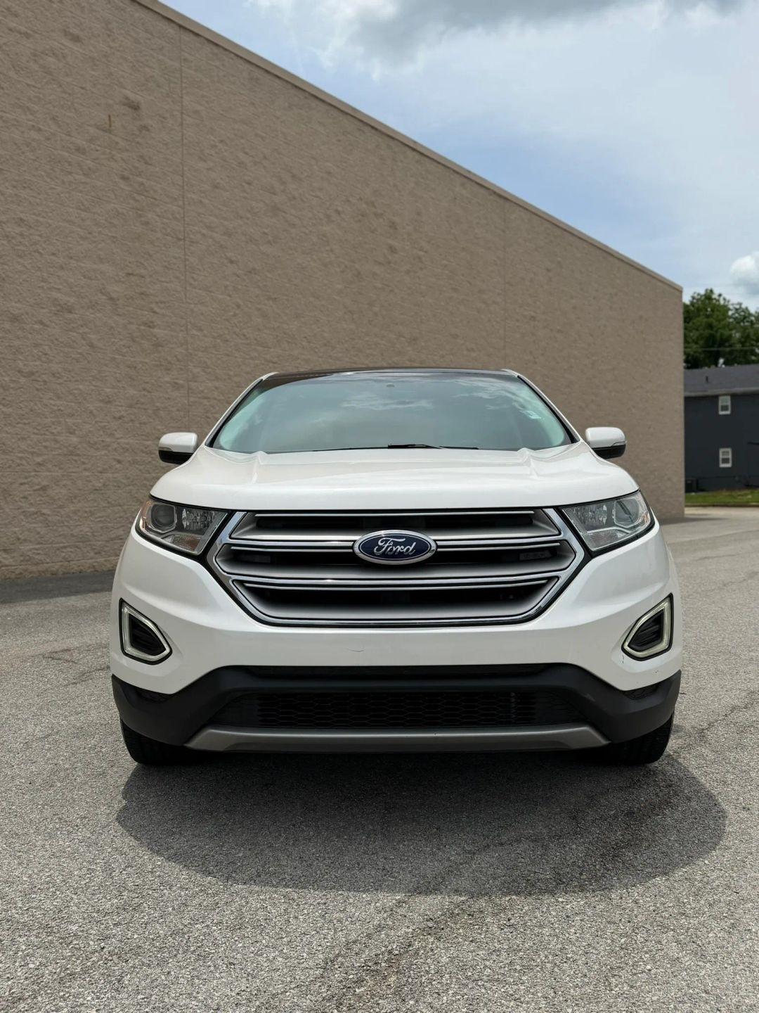 Ford Edge 4dr Titanium FWD 2015