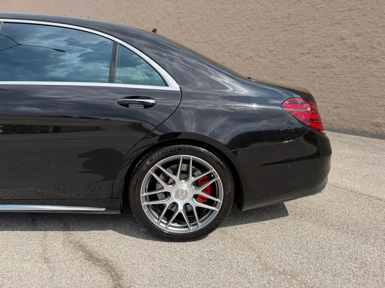 Mercedes-Benz S-Class AMG S 63 4MATIC Sedan 2018