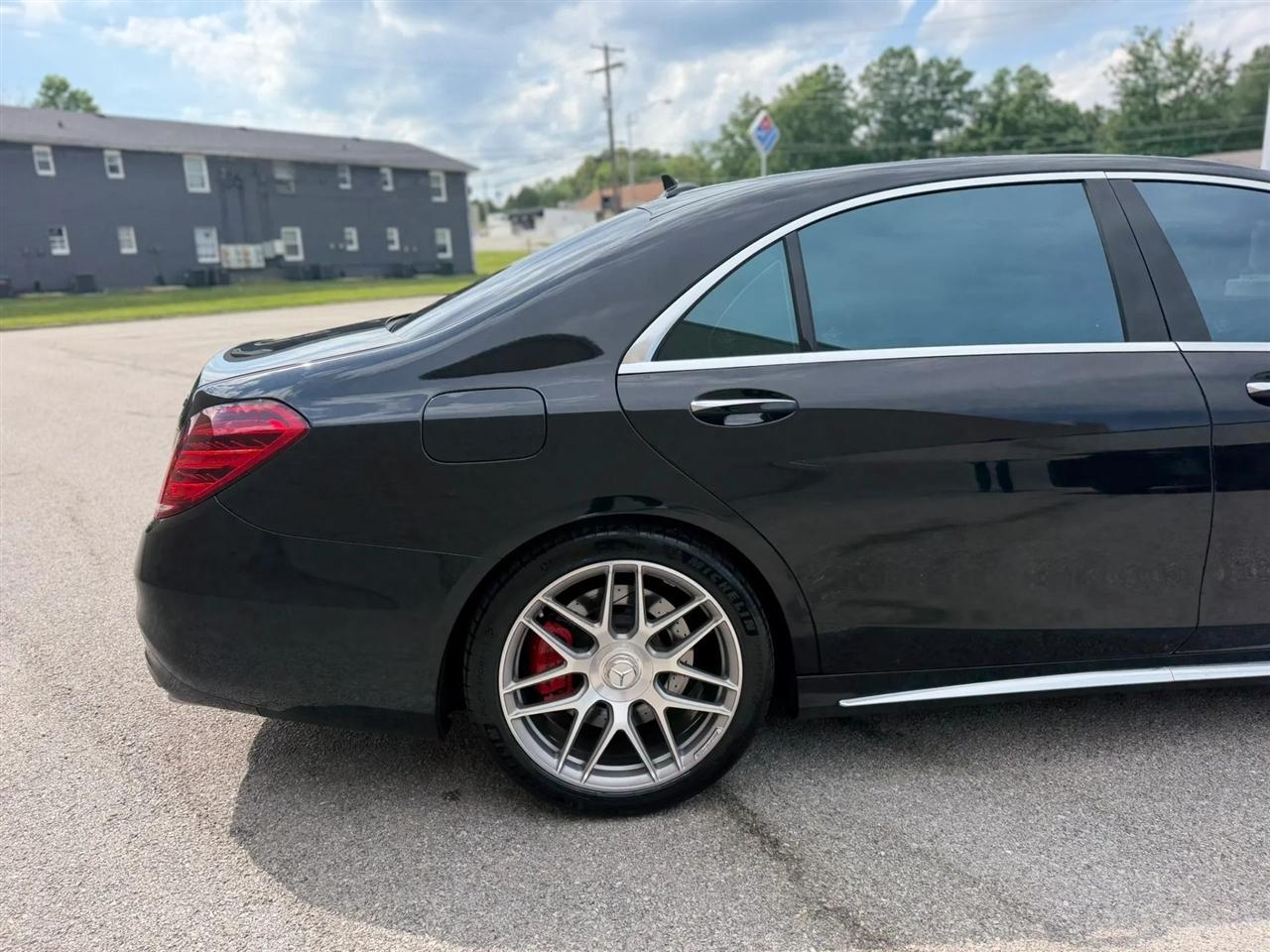 Mercedes-Benz S-Class AMG S 63 4MATIC Sedan 2018