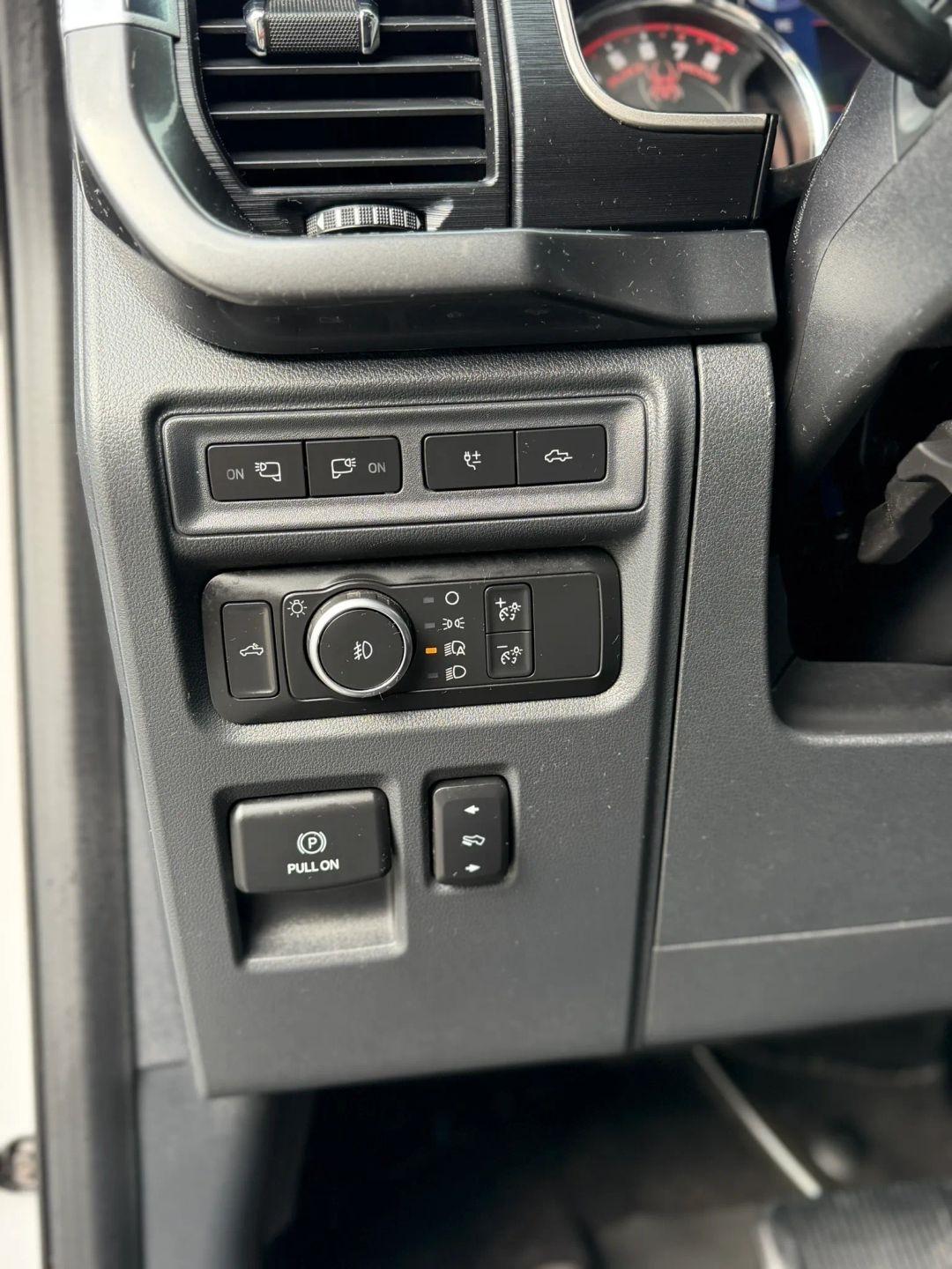 Ford F-150 King Ranch 4WD SuperCrew 5.5' Box 2021