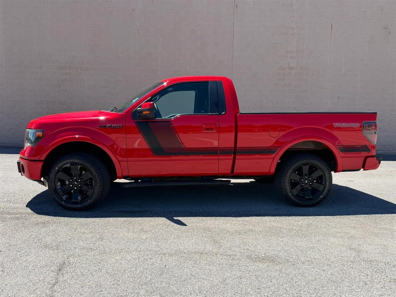 Ford F-150 4WD Reg Cab 126" FX4 Tremor 2014