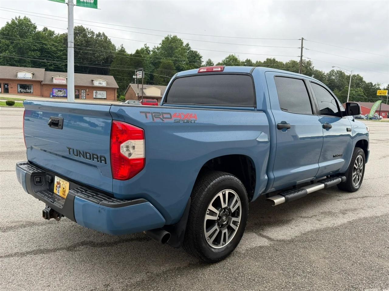 Toyota Tundra 4WD SR5 CrewMax 5.5' Bed 5.7L FFV (Natl) 2019