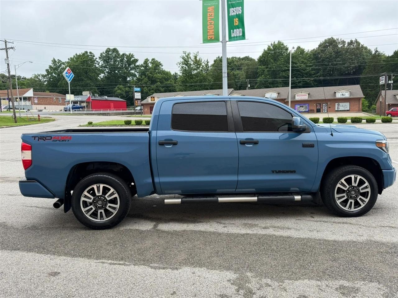 Toyota Tundra 4WD SR5 CrewMax 5.5' Bed 5.7L FFV (Natl) 2019