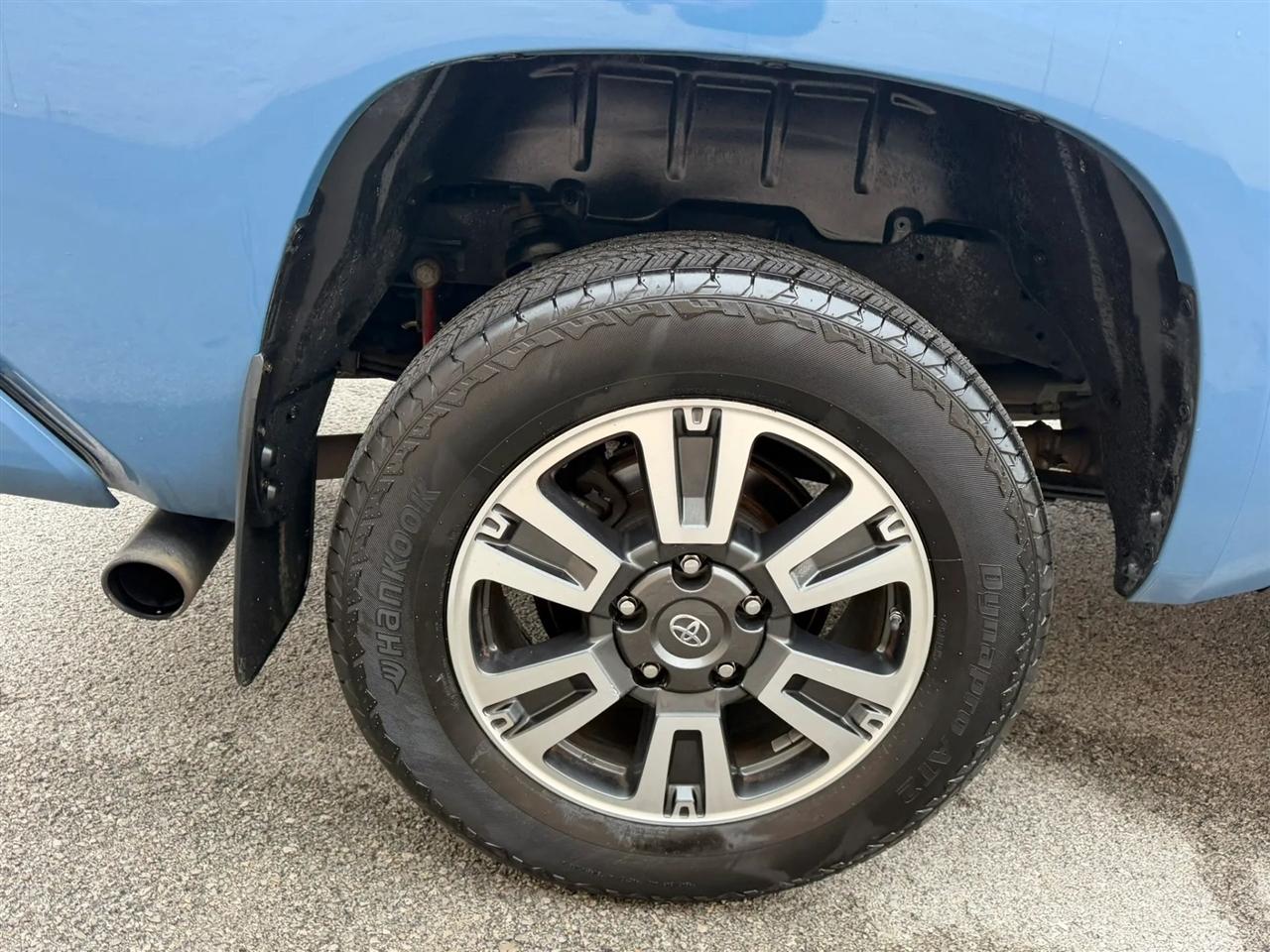 Toyota Tundra 4WD SR5 CrewMax 5.5' Bed 5.7L FFV (Natl) 2019
