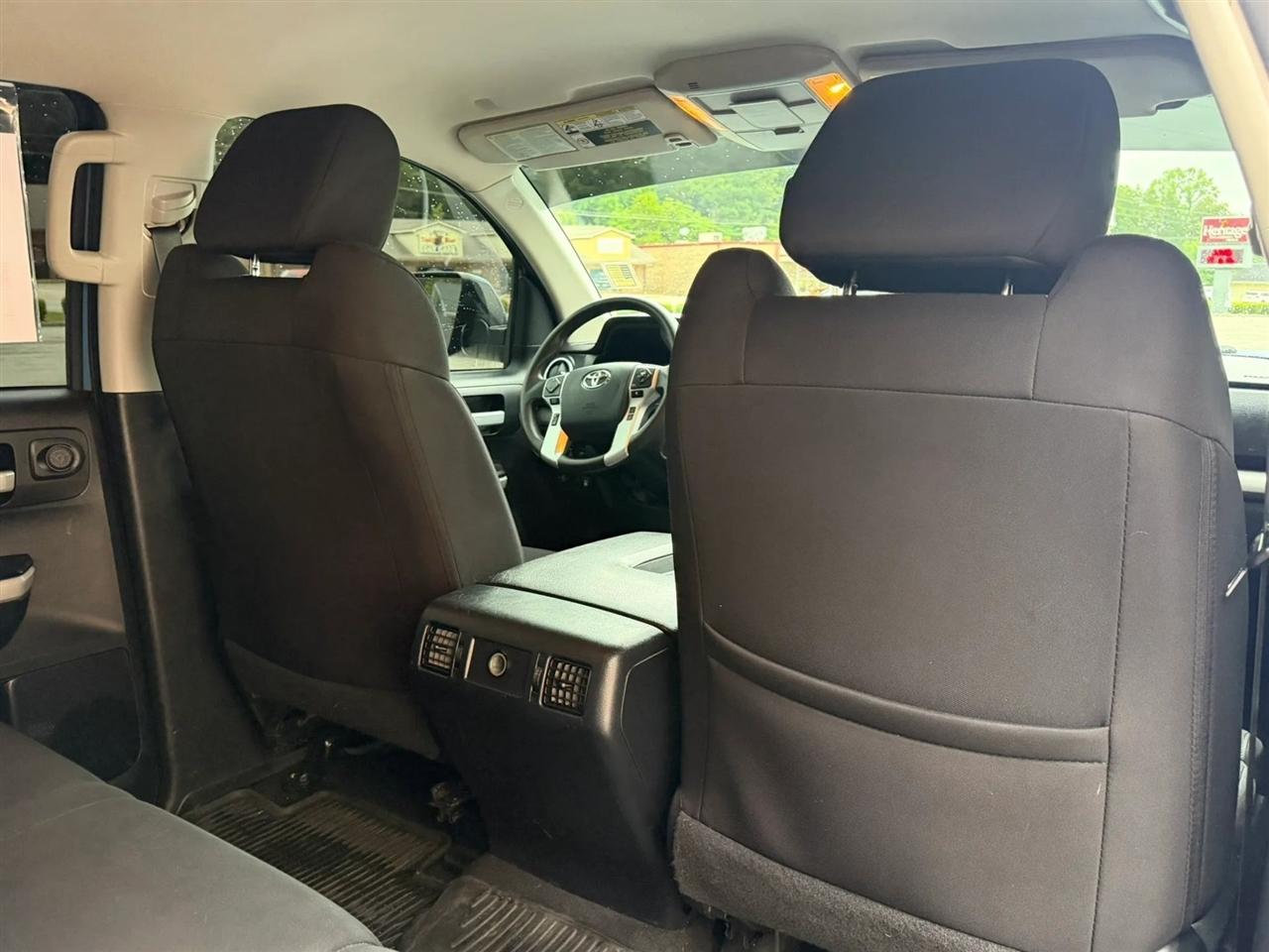 Toyota Tundra 4WD SR5 CrewMax 5.5' Bed 5.7L FFV (Natl) 2019