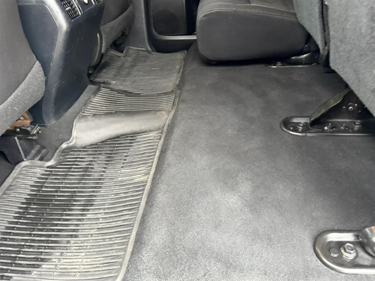 Toyota Tundra 4WD SR5 CrewMax 5.5' Bed 5.7L FFV (Natl) 2019