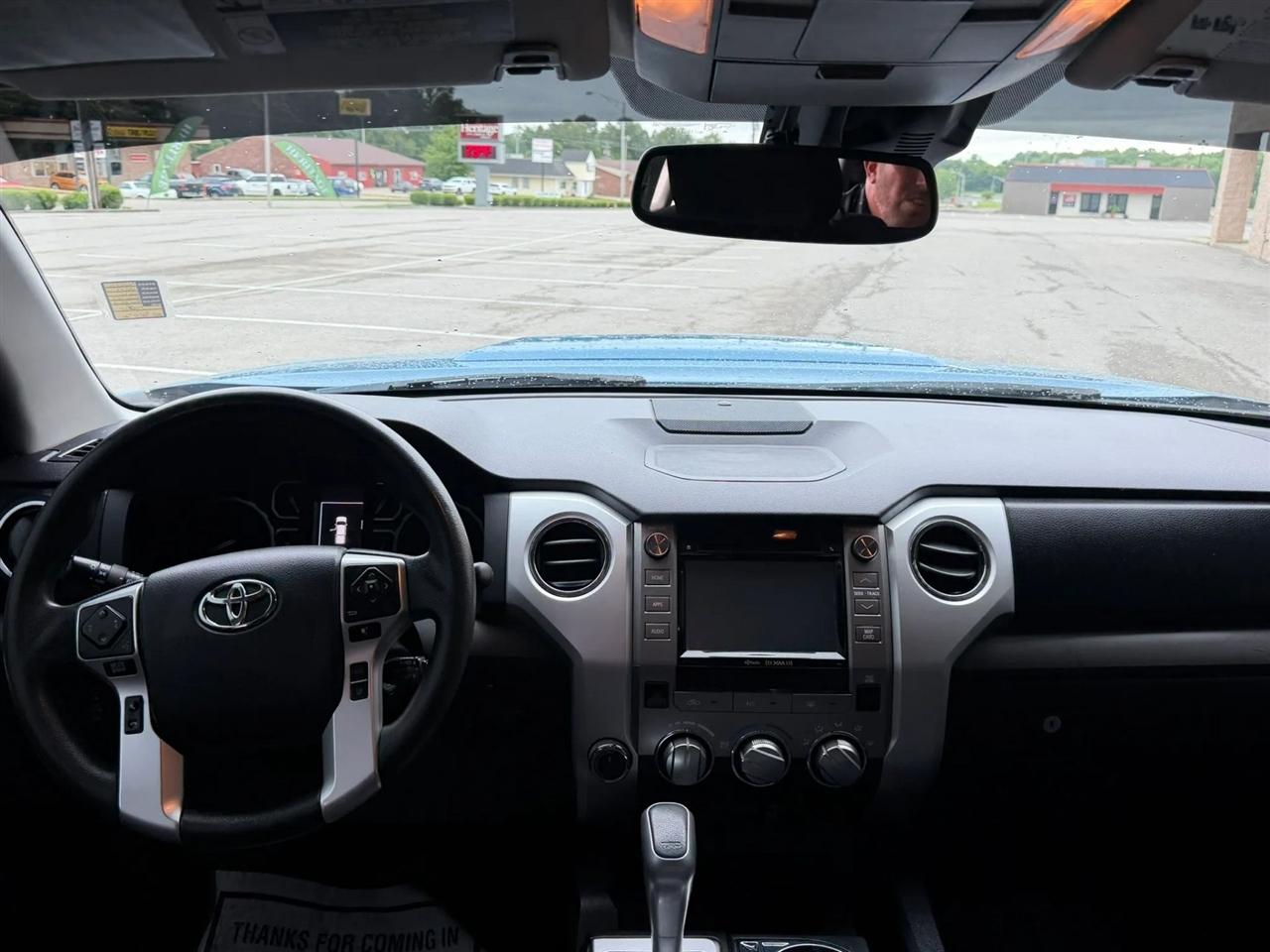 Toyota Tundra 4WD SR5 CrewMax 5.5' Bed 5.7L FFV (Natl) 2019