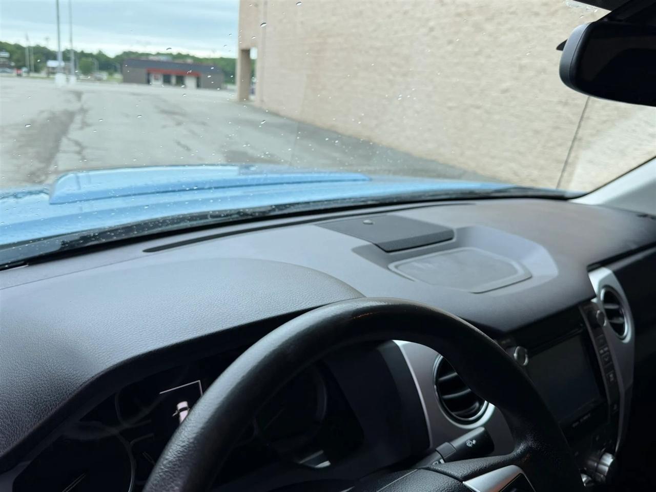 Toyota Tundra 4WD SR5 CrewMax 5.5' Bed 5.7L FFV (Natl) 2019