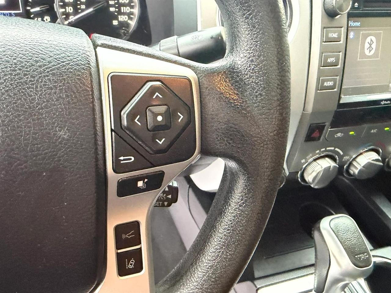 Toyota Tundra 4WD SR5 CrewMax 5.5' Bed 5.7L FFV (Natl) 2019