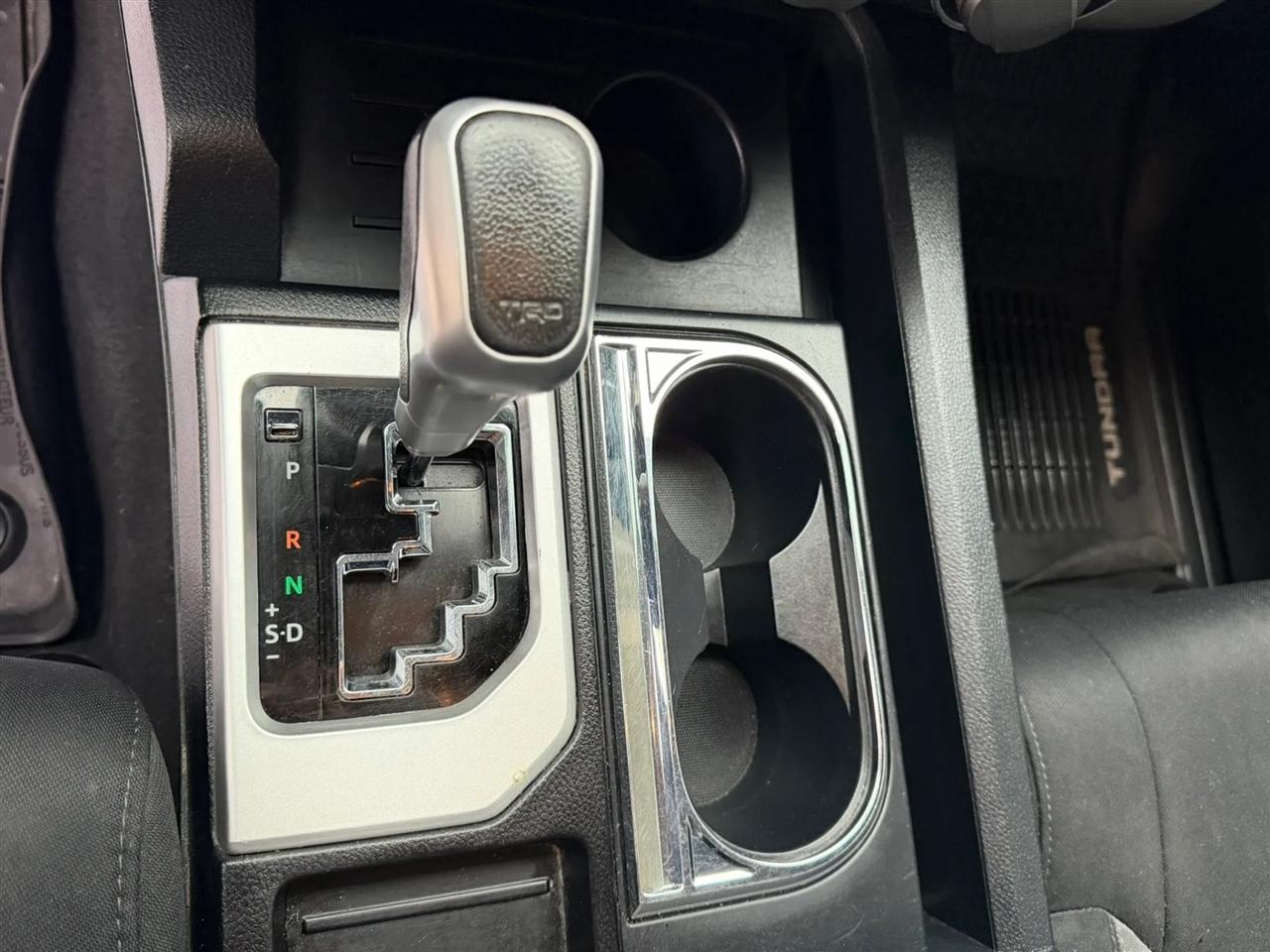 Toyota Tundra 4WD SR5 CrewMax 5.5' Bed 5.7L FFV (Natl) 2019