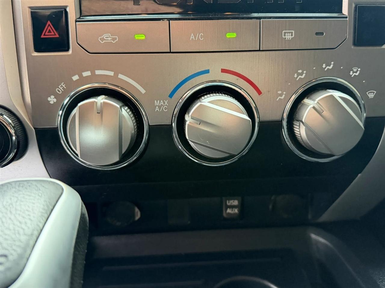 Toyota Tundra 4WD SR5 CrewMax 5.5' Bed 5.7L FFV (Natl) 2019