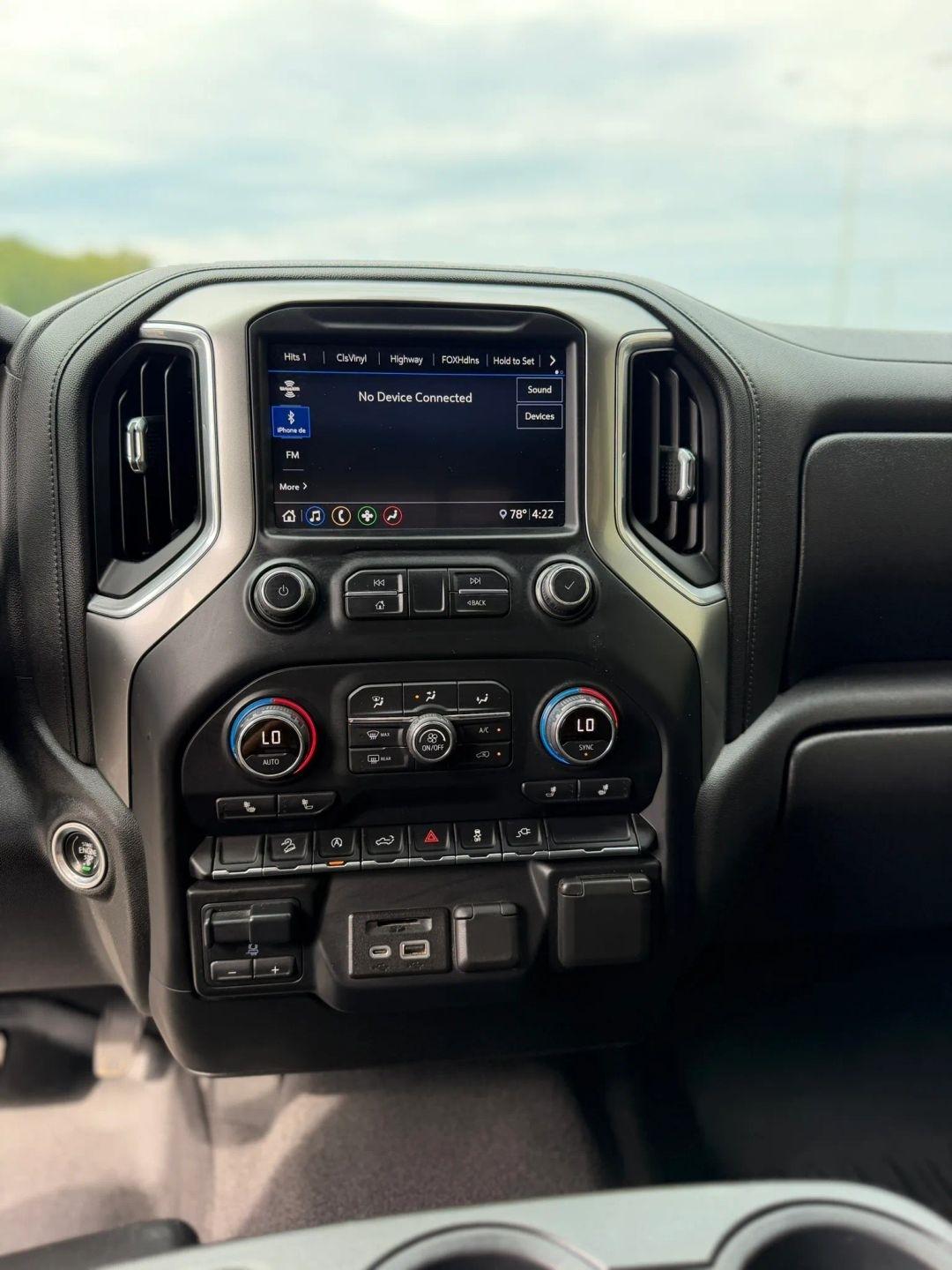 Chevrolet Silverado 1500 4WD Crew Cab 147" LT 2020