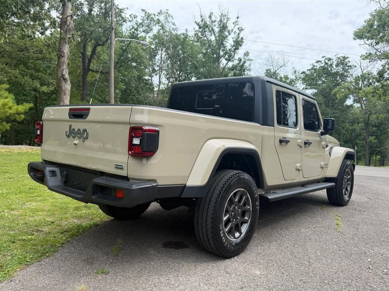 Jeep Gladiator Overland 4x4 2020