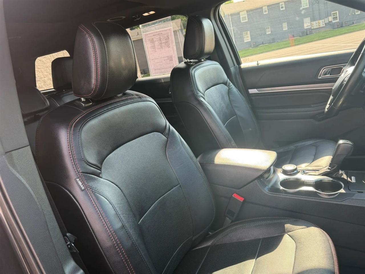 Ford Explorer Sport 4WD 2019