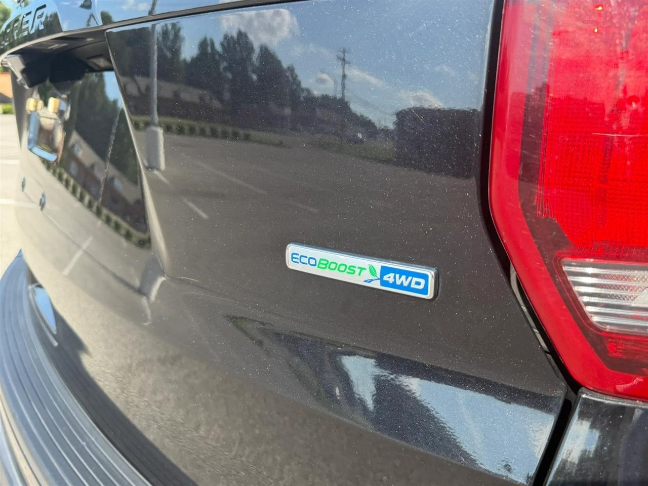 Ford Explorer Sport 4WD 2019