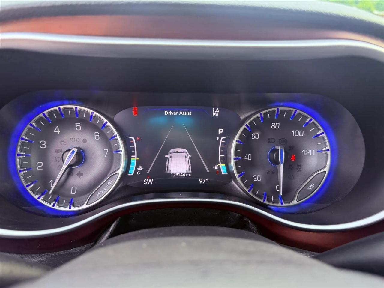 Chrysler Pacifica Limited FWD 2017